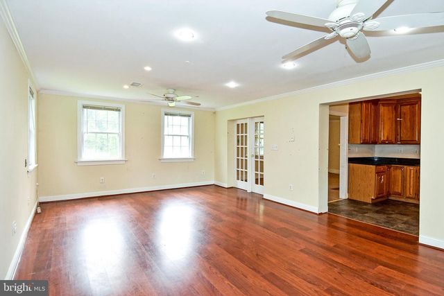 2905 BOSWELL AVE, Alexandria, VA 22306