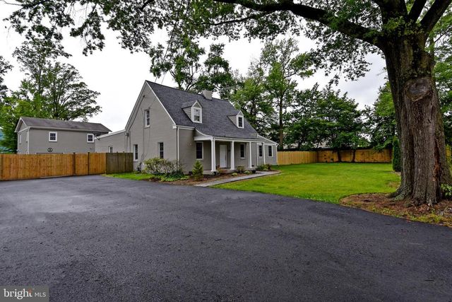 2905 BOSWELL AVE, Alexandria, VA 22306