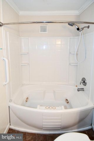 2905 BOSWELL AVE, Alexandria, VA 22306