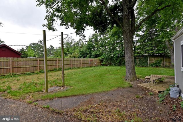 2905 BOSWELL AVE, Alexandria, VA 22306