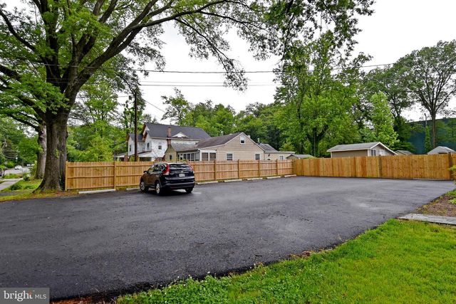 2905 BOSWELL AVE, Alexandria, VA 22306