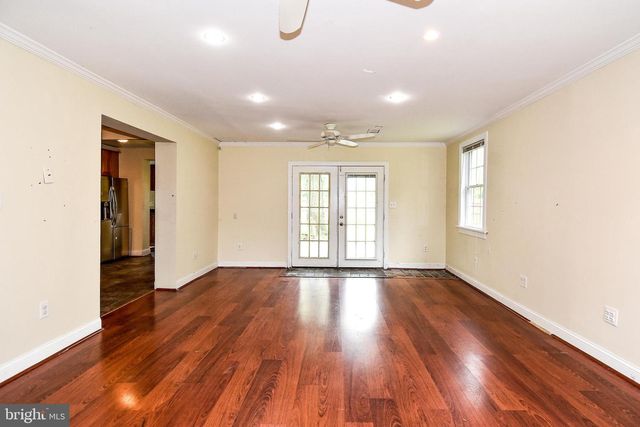 2905 BOSWELL AVE, Alexandria, VA 22306