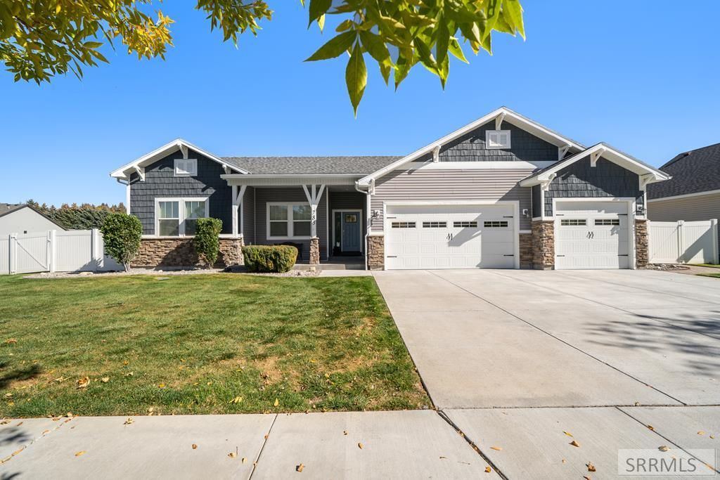 783 Periska Way, Idaho Falls, ID 83402