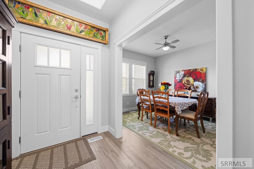 Image 2 of property listing at 783 Periska Way, Idaho Falls, ID 83402