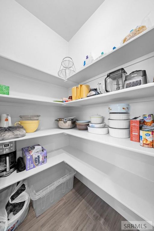 Image 8 of property listing at 783 Periska Way, Idaho Falls, ID 83402