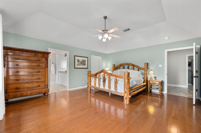 106 Starlight TRL, Georgetown, TX 78633