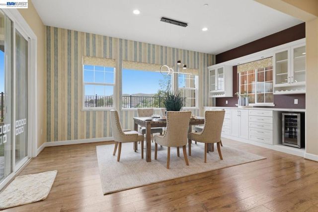 3871 Highpointe Ct, Dublin, CA 94568