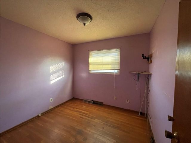 1810 N 60th Street, Kansas City, KS 66102