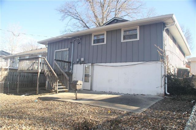 1810 N 60th Street, Kansas City, KS 66102