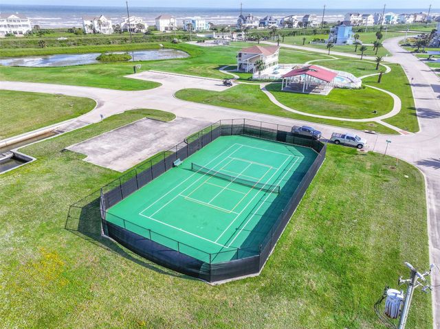 4119 Bluewing Teal Court, Galveston, TX 77554