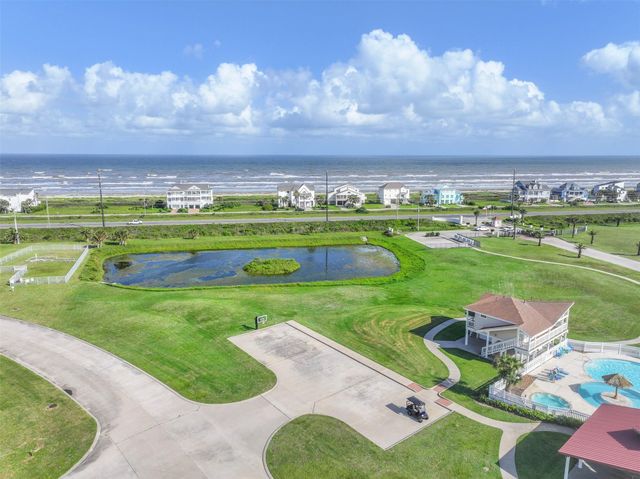 4119 Bluewing Teal Court, Galveston, TX 77554