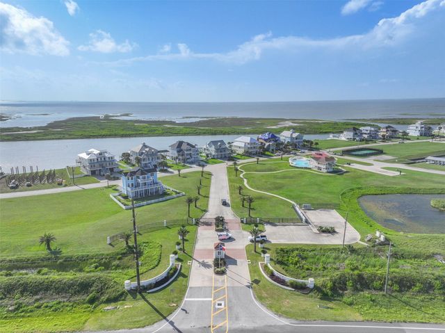 4119 Bluewing Teal Court, Galveston, TX 77554