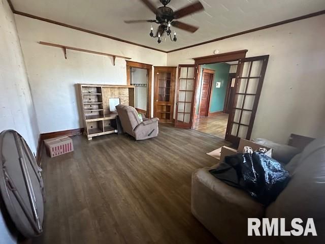 1120 E PARK Street, Taylorville, IL 62568