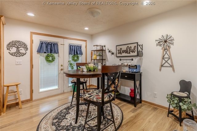 114 N Arthur Drive, Charleston, WV 25387