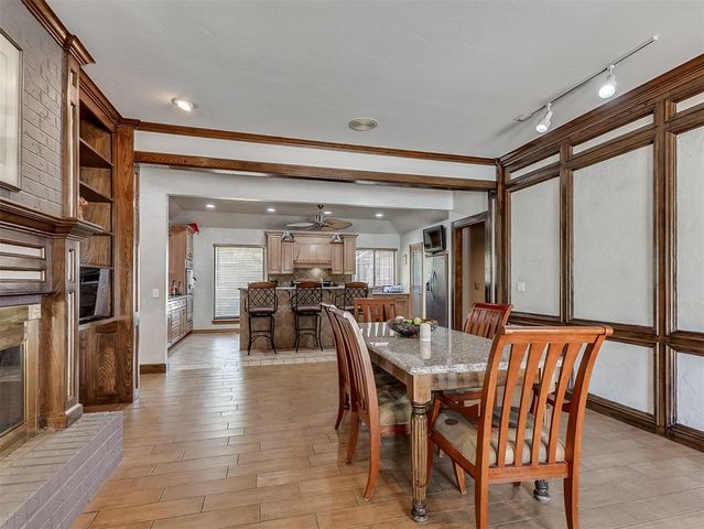 2809 Summit Drive, Edmond, OK 73034