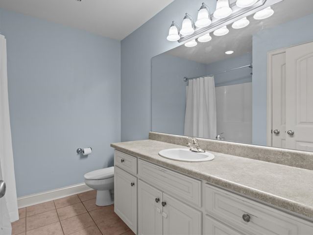 132 Whispering Hills Lane, Chesnee, SC 29323