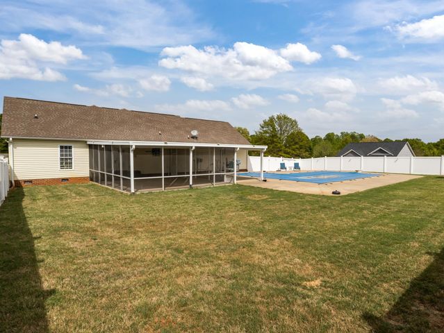 132 Whispering Hills Lane, Chesnee, SC 29323