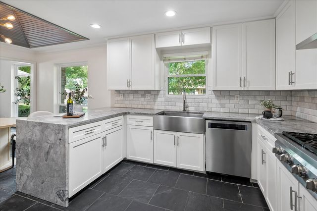 6455 Ridgemont Drive, Dallas, TX 75214