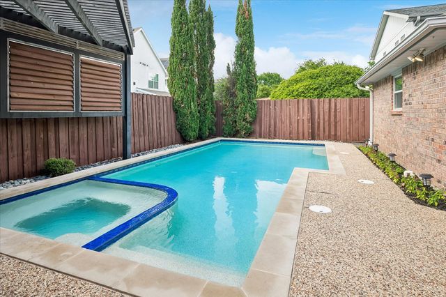 6455 Ridgemont Drive, Dallas, TX 75214