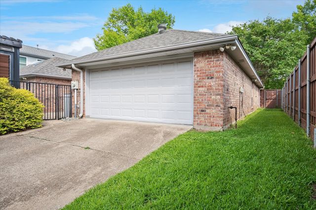 6455 Ridgemont Drive, Dallas, TX 75214