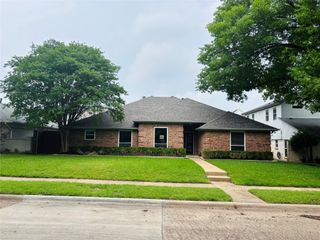 6455 Ridgemont Drive, Dallas, TX 75214
