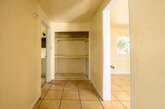 217 Rio Grande Ave, Modesto, CA 95351