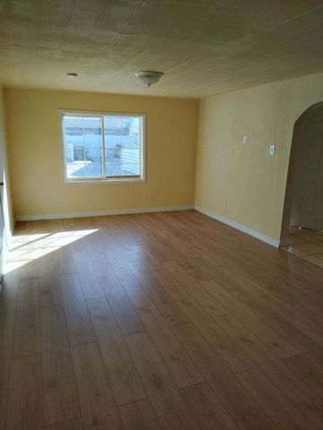 217 Rio Grande Ave, Modesto, CA 95351