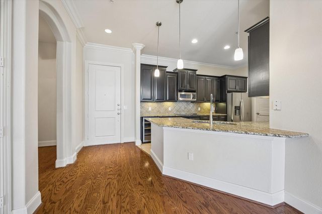 2120 Kipling Street 207, Houston, TX 77098