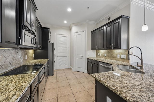 2120 Kipling Street 207, Houston, TX 77098
