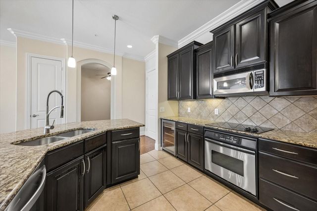 2120 Kipling Street 207, Houston, TX 77098