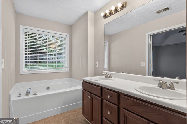 2122 Silva Way, Conley, GA 30288
