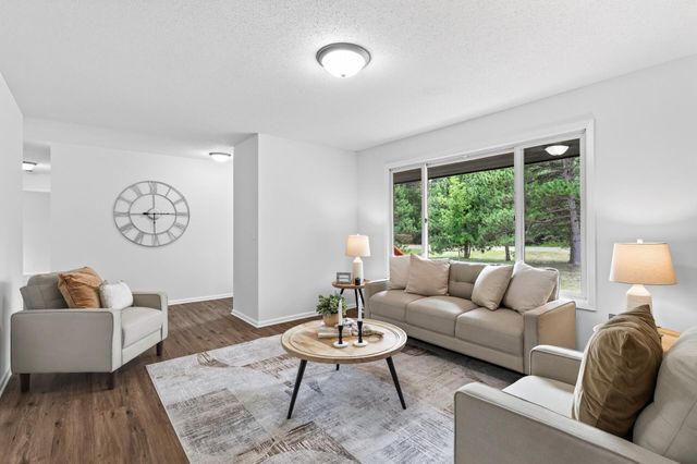 21135 Quinn Street NW, Oak Grove, MN 55011