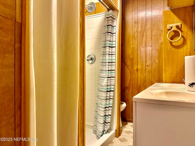 101 SESAME Street, Palatka, FL 32177