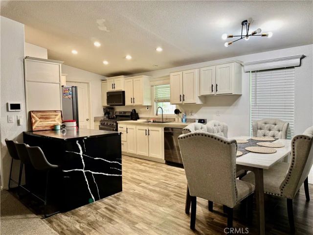 2851 S La Cadena Drive 125, Colton, CA 92324