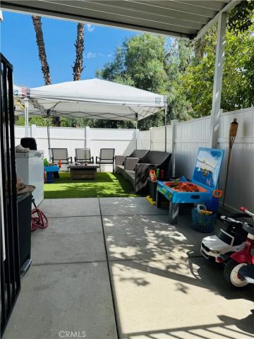 2851 S La Cadena Drive 125, Colton, CA 92324