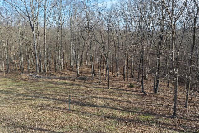 266 Brush Hill Road, Carbondale, IL 62901