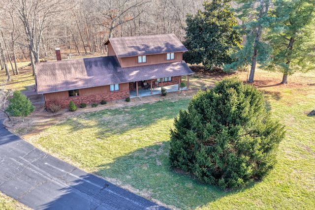 266 Brush Hill Road, Carbondale, IL 62901