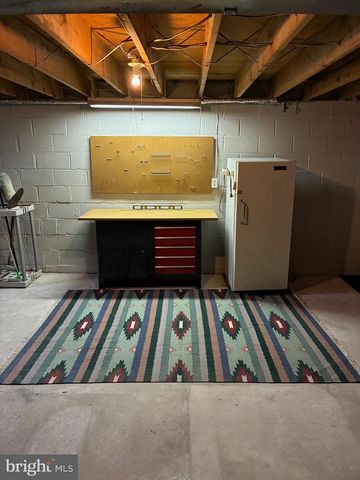 8 ZUMMO WAY, Norristown, PA 19401