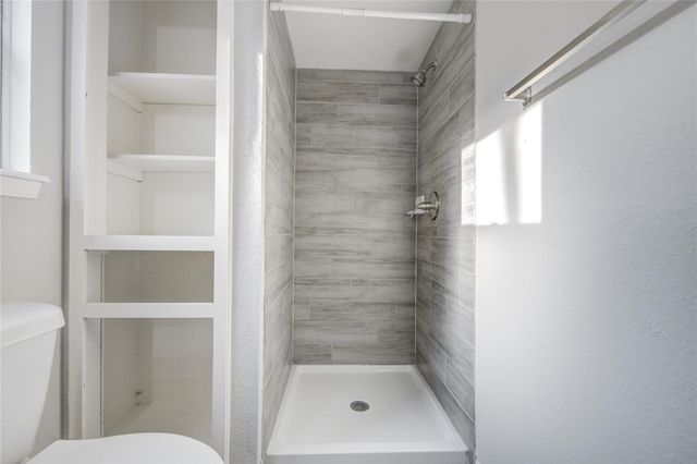 7911 Battleoak Drive, Houston, TX 77040