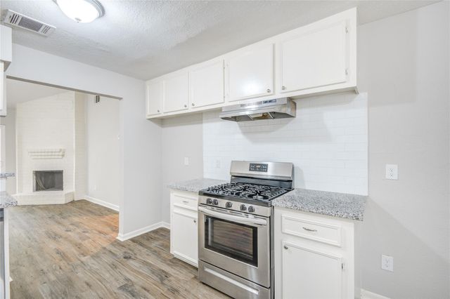 7911 Battleoak Drive, Houston, TX 77040