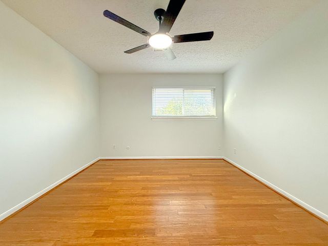 2210 Redcliff Drive, Missouri City, TX 77489