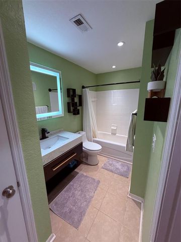 8809 MANOR LOOP 101, Lakewood Ranch, FL 34202