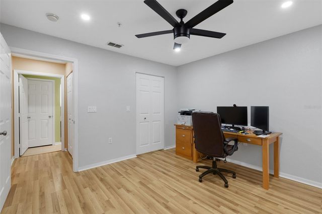 8809 MANOR LOOP 101, Lakewood Ranch, FL 34202