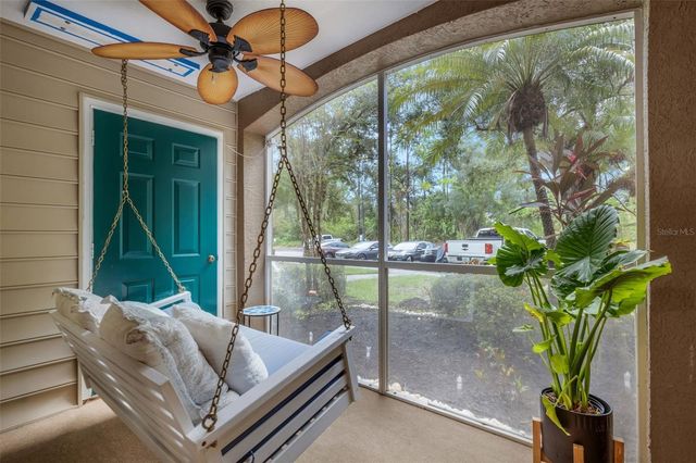 8809 MANOR LOOP 101, Lakewood Ranch, FL 34202
