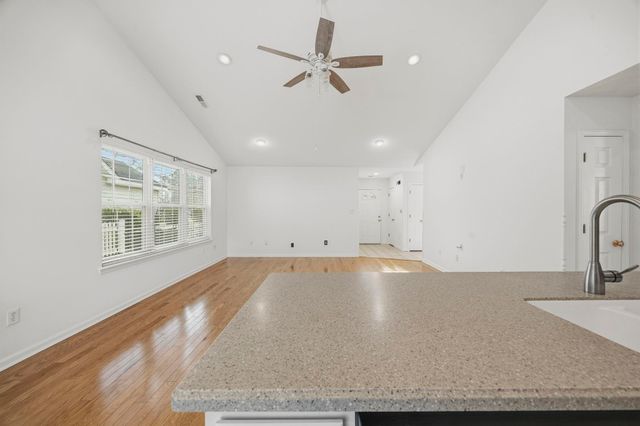 6681 Wisteria Dr., Myrtle Beach, SC 29588