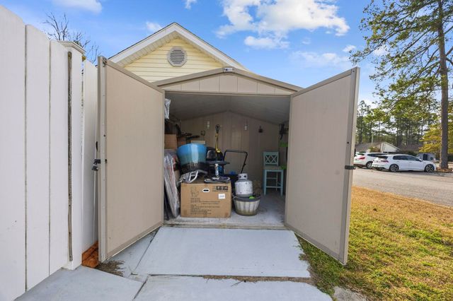 6681 Wisteria Dr., Myrtle Beach, SC 29588