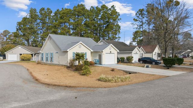 6681 Wisteria Dr., Myrtle Beach, SC 29588