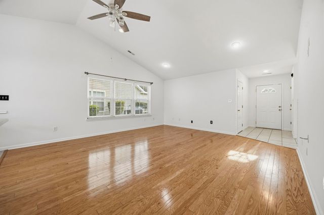 6681 Wisteria Dr., Myrtle Beach, SC 29588