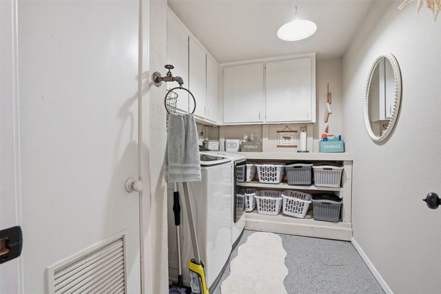 1105 Charles Street, Weatherford, TX 76086