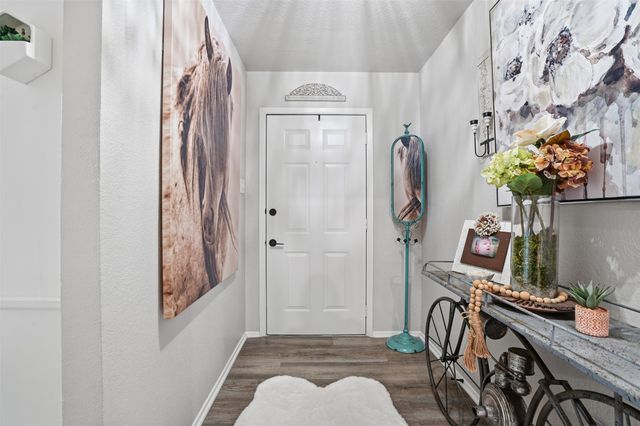 1105 Charles Street, Weatherford, TX 76086